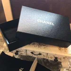 Chanel Wallet Box (empty)
